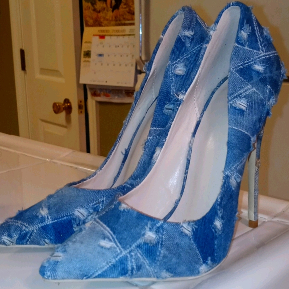 NWOT Denim Heels